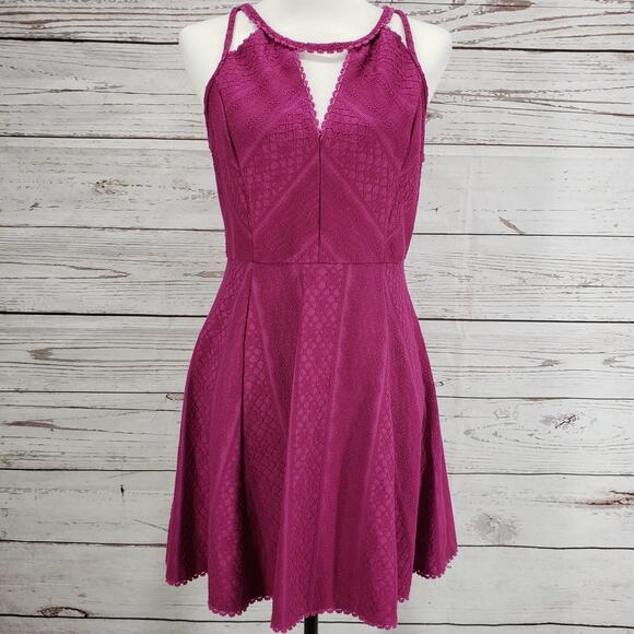 Free People Women's Magenta Lace Keyhole Fit & Flare Dress Size 12 - Picture 1 of 11